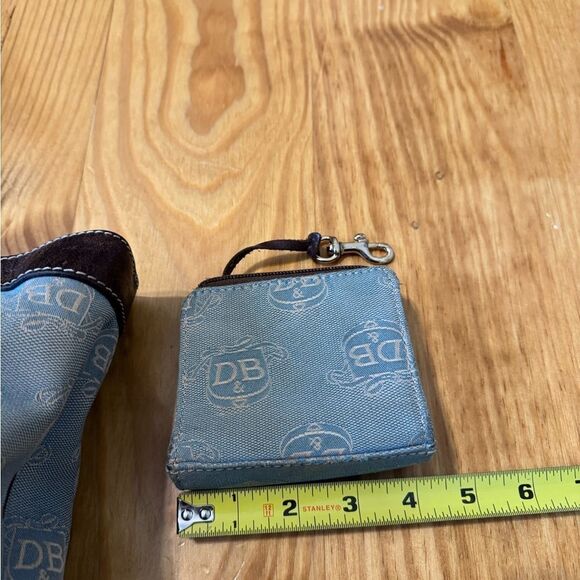 Dooney & Bourke East West Canvas / Leather Trim Donegal Crest Tote Shoulder Bag - Picture 13 of 16